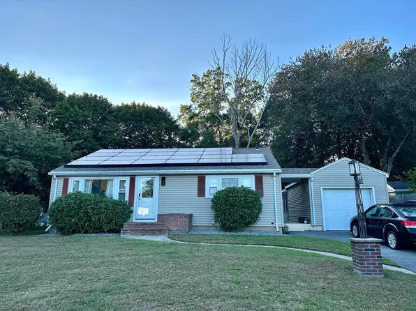 6 Burnham St, Haverhill, MA 01830