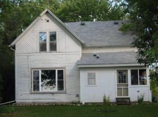 W8139 810th Ave, River Falls, WI 54022