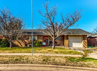 605 N Bowie Ave, Tulia, TX 79088