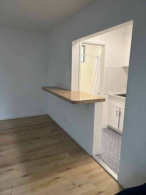 2nd image of 17 Brooks Ave APT 1