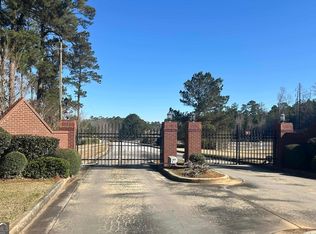 1129 Porter Cir, Gray, GA 31032