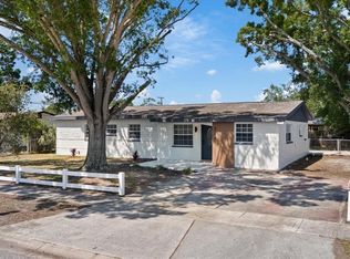 324 Country Club Dr, Oldsmar, FL 34677