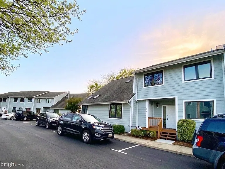 802 Marion Quimby Dr — Photo 8