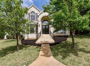 3900 Walnut Clay Dr, Austin, TX 78731