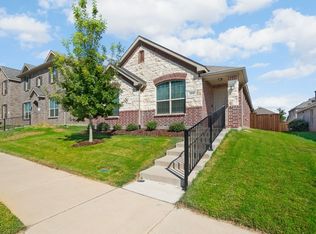 2313 Larimar Dr, Aubrey, TX 76227