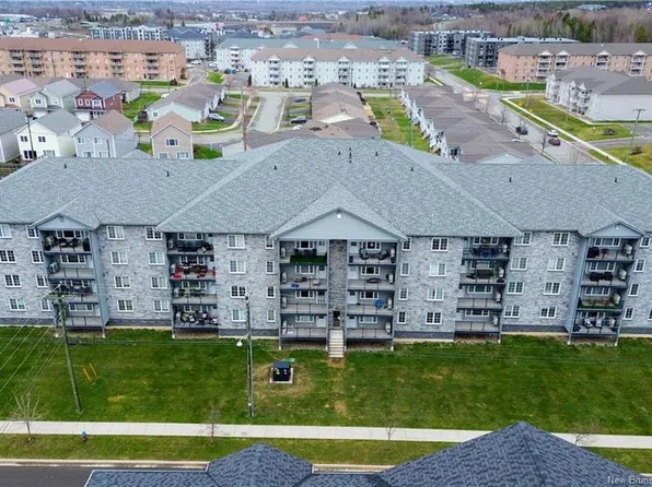 155 Lian St Unit 102, Fredericton, NB E3C 0L9