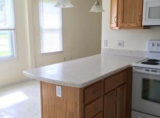30 Florence St, Chicopee, MA 01013