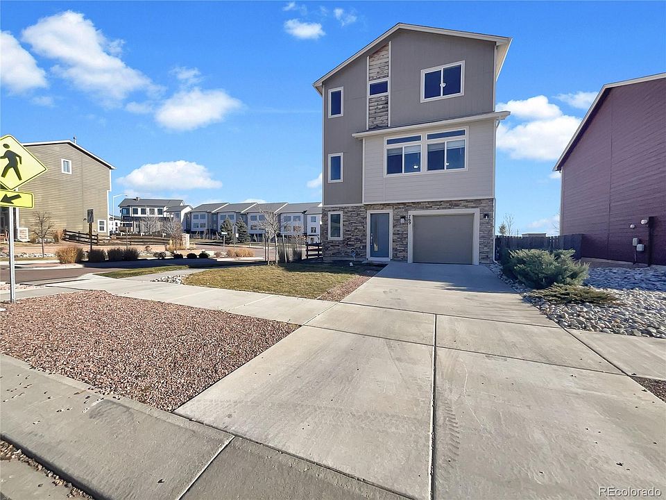 1st image of 769 Grissom Drive