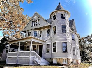 3333 W Kilbourn Ave, Milwaukee, WI 53208
