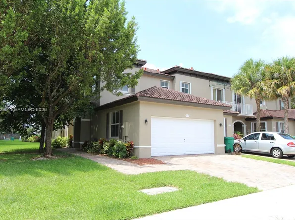 15276 SW 88th Ter, Miami, FL 33196