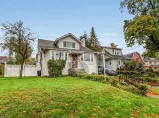 459 Edgewood Pl, Rutherford, NJ 07070