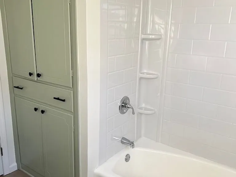 1705 Campbell St — Photo 14
