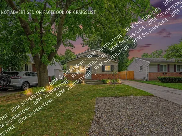 8600 Russell St, Shelby Township, MI 48317