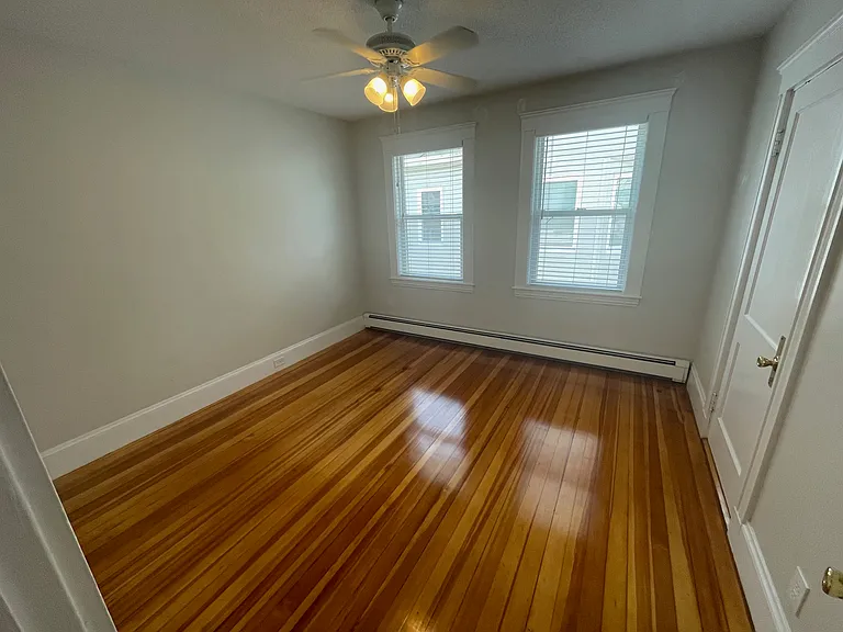 252 Brown St — Photo 8