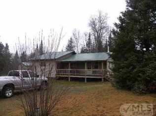 W8359 Swanson Rd, Iron Mountain, MI 49801