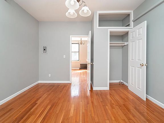5th image of 30-11 Broadway #2F