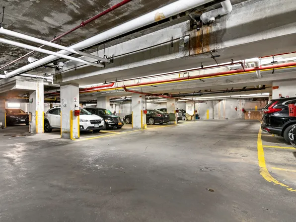 1170 Ocean Parkway image 11 of 12