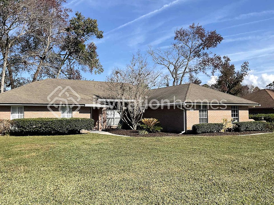 1st image of 2241 Staggerbush Dr