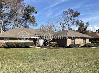 2241 Staggerbush Dr, Jacksonville, FL 32223