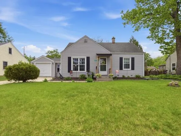 W164N8451 Hiawatha AVENUE, Menomonee Falls, WI 53051