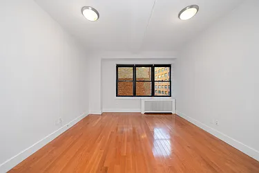 400 East 57th Street, #3R