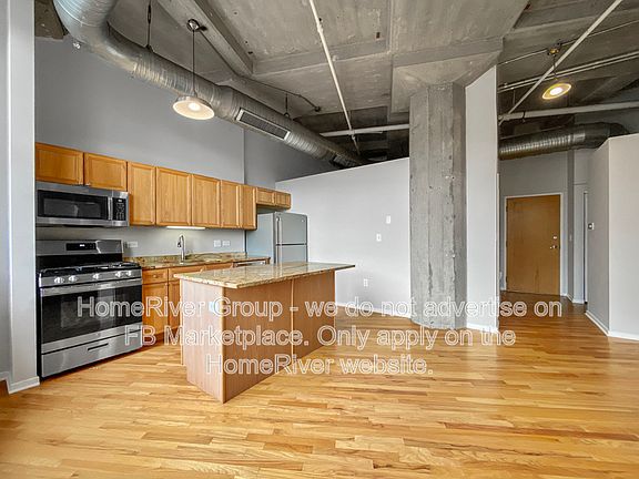 4th image of 2107 Grand Blvd APT 409