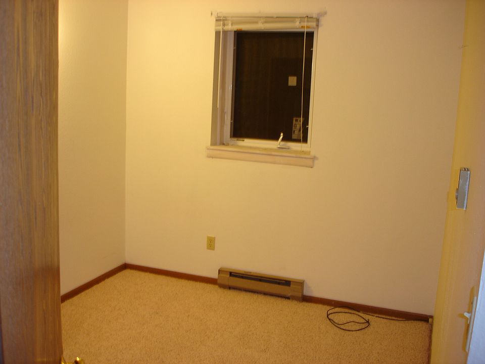Building Photo 3