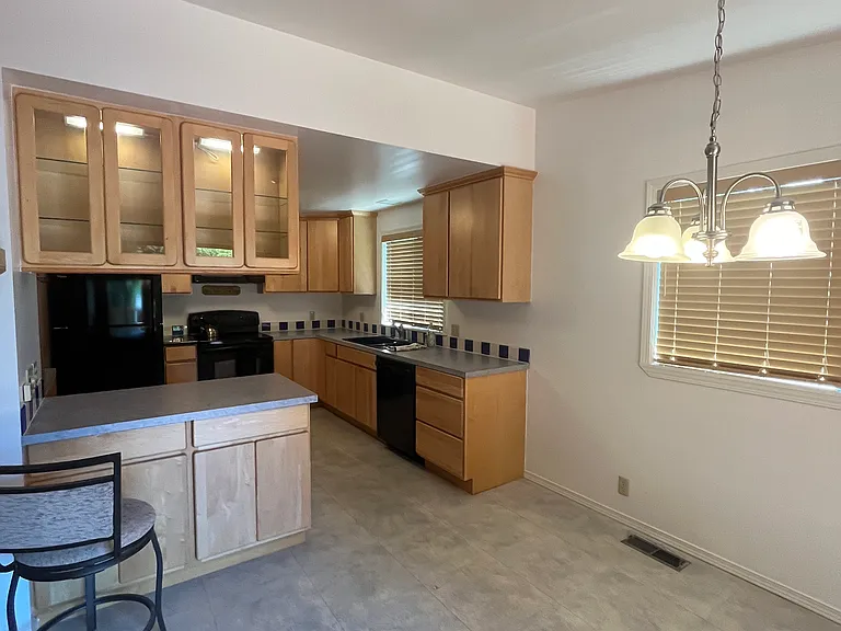 157 Grow Ave NW — Photo 18
