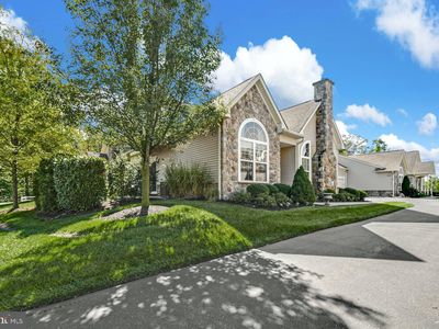 321 Willow Dr, Newtown, PA, 18940