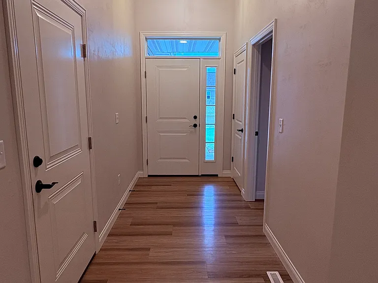 3303 Ridgecrest Ln — Photo 7