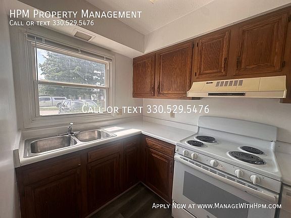 3rd image of 1149 Frost Rd #I