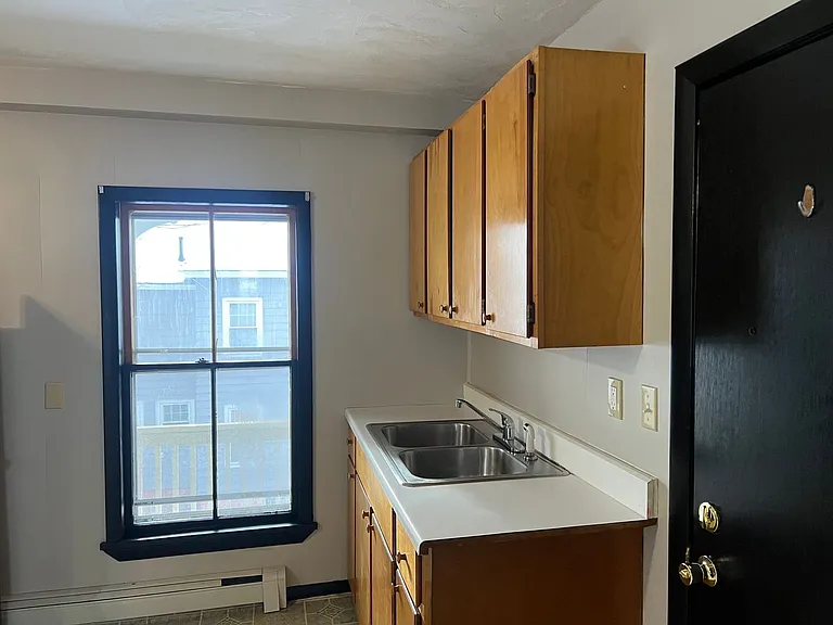 222 Chestnut St — Photo 21