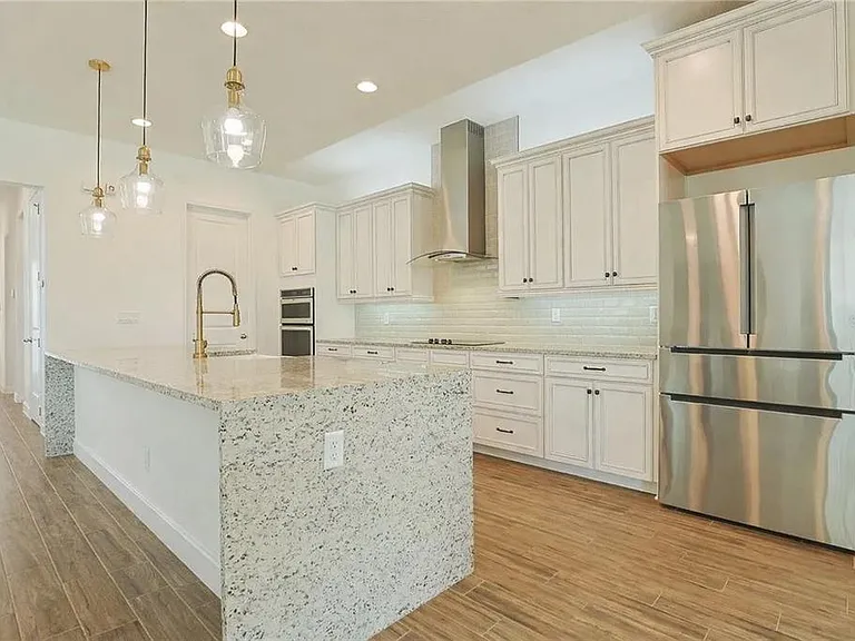 7038 Arnoldson St — Photo 7