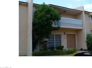 17120 SW 94th Ave APT 404, Palmetto Bay, FL 33157