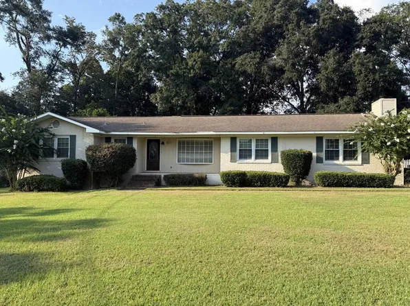 108 Park Dr, Abbeville, AL 36310