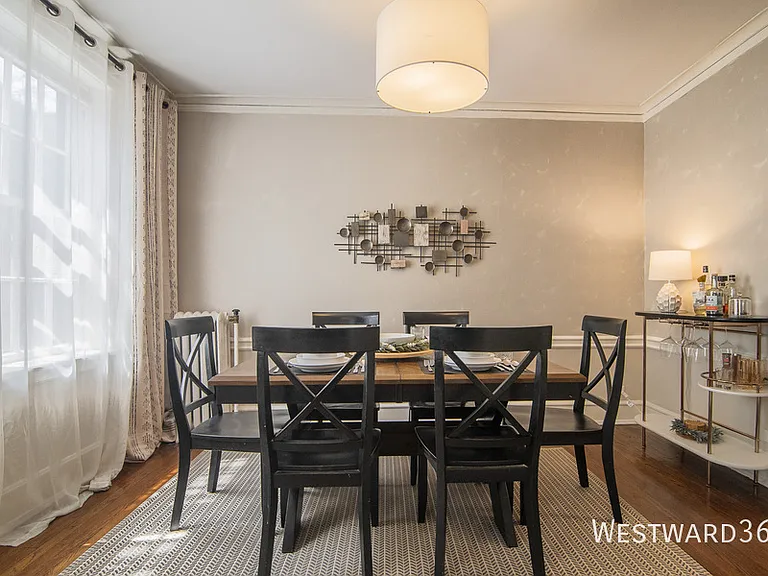 574 Sheridan Sq #2 — Photo 8