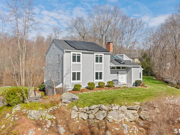 81 Ridge Brook Drive, Stamford, CT 06903