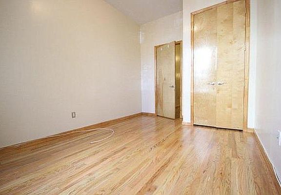 3rd image of 304 Stanhope St #2FF