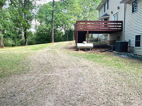 4th image of 4800 Bethlehem Rd