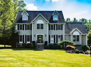 15 Highridge Rd, Bellingham, MA 02019