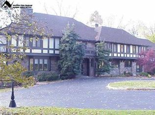 3021 Attleboro Rd, Beachwood, OH
