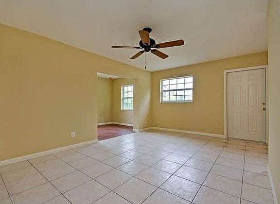 4th image of 3420 Caloosa St