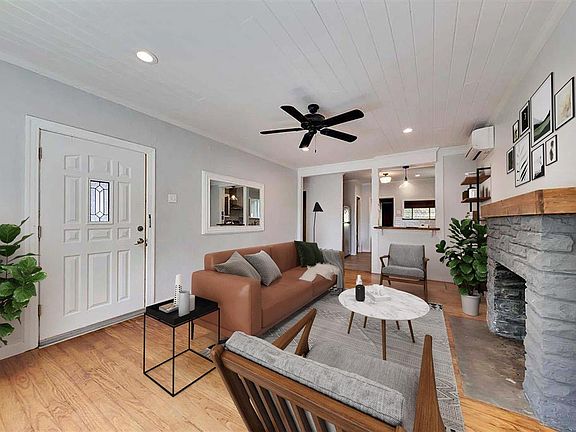 4th image of 2108 River Hills Rd #A