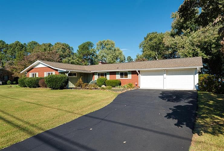 1st image of 8137 Hayden Dr