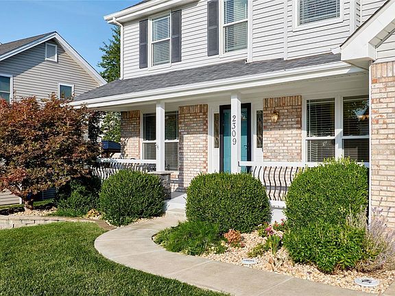 3rd image of 2309 Kingstowne Place Ct