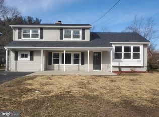 13 Wheelwright Ln, Cherry Hill, NJ 08003