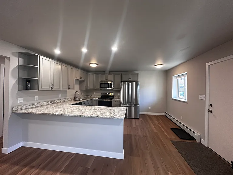 221 E 12th Ave #15 — Photo 6