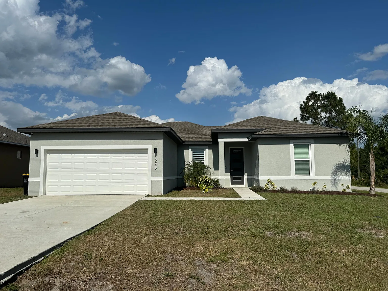 4 bed, 1626 sqft, $1,840 — Photo 1