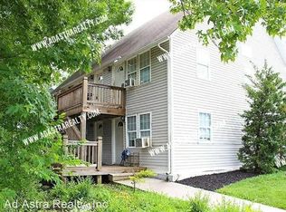 227 E Main St APT 9, Gardner, KS 66030
