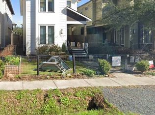 924 Nicholson St, Houston, TX 77008